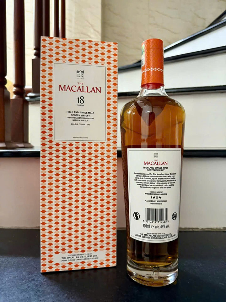 rượu The Macallan 18 The Colour Collection
