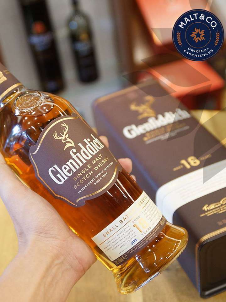 giá rượu glenlivet 18