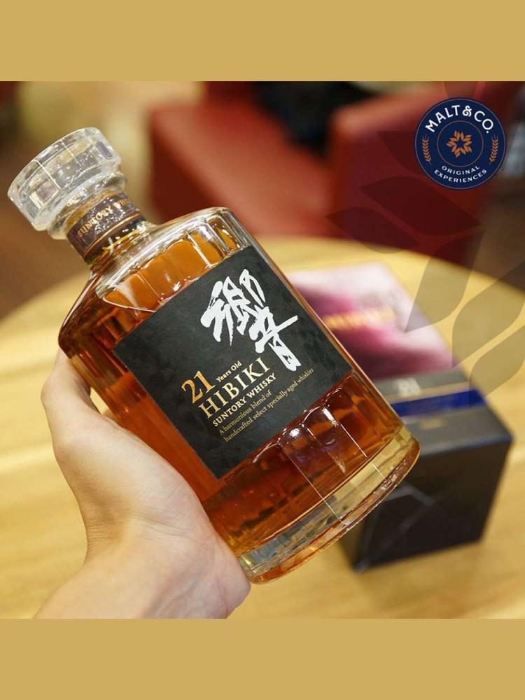 hibiki 21 gi&aacute; bao nhi&ecirc;u