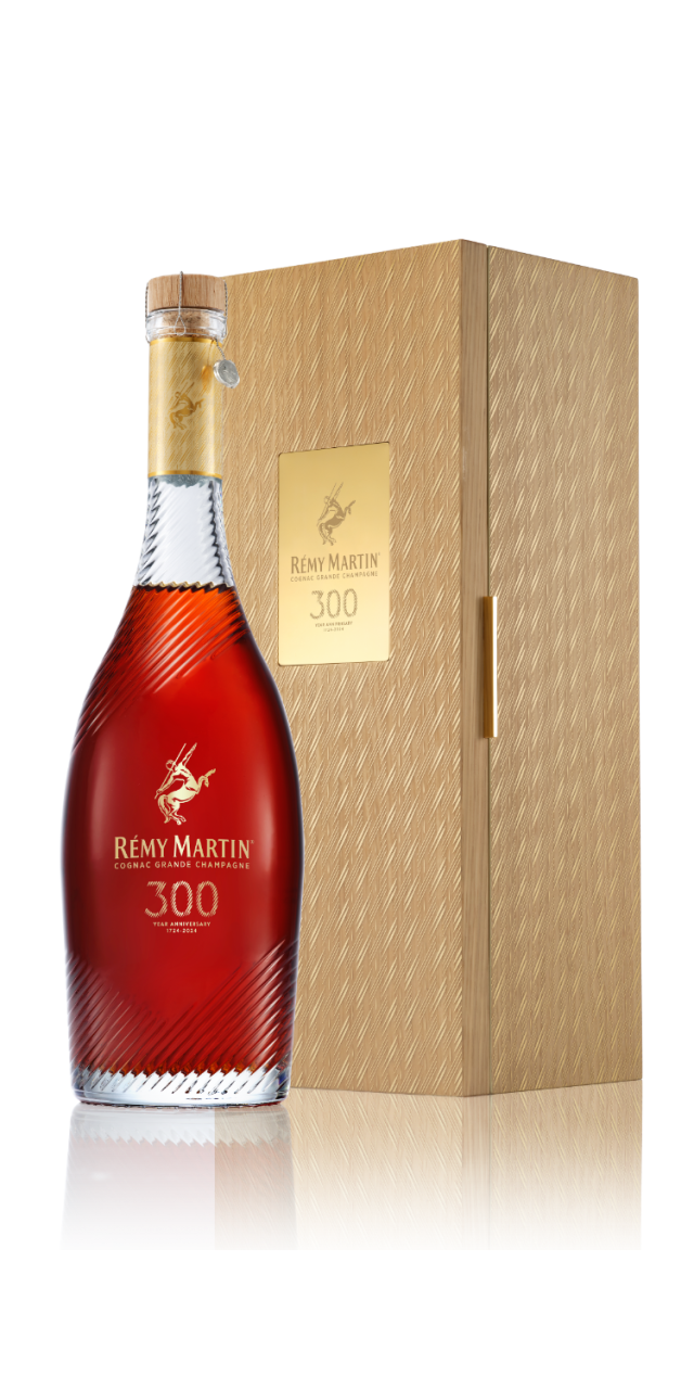 Remy Martin 300 năm Anniversary hộp quà tết 2025
