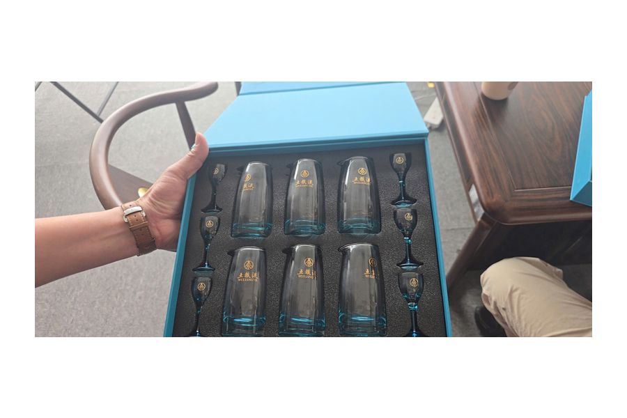 Bộ ly rượu Ngũ Lương Dịch cao cấp (6 ly + 6 cóng) - Wuliangye Glass Set (Set/bộ)